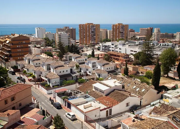 Estudio Con Vistas Al Mar Y Montana